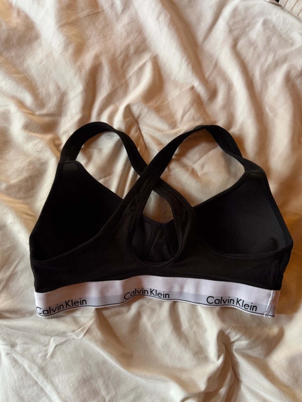 Calvin Klein sports bra - Picture 2 of 3